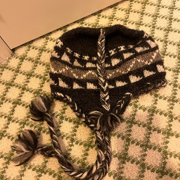 hand Made Everest wool hat w/ fleece inside grey/black/tan - Picture 1 of 3
